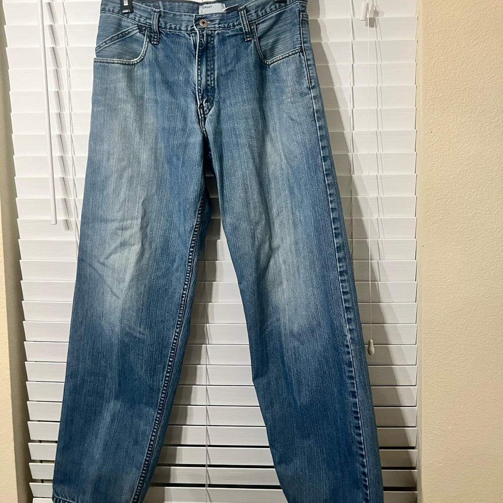 Vintage Levi Silver Tab Baggy Jeans 34x34